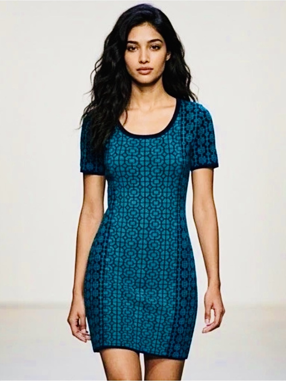 ROMEO + JULIET Couture Geometric Knit Stretch Sheath Dress Teal / Navy S NWOT